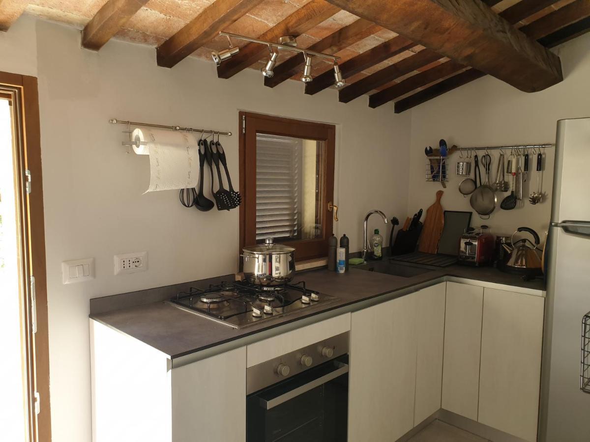 Le Querciolaie Monte Cavallo - Upper Apartment Saturnia Exterior foto
